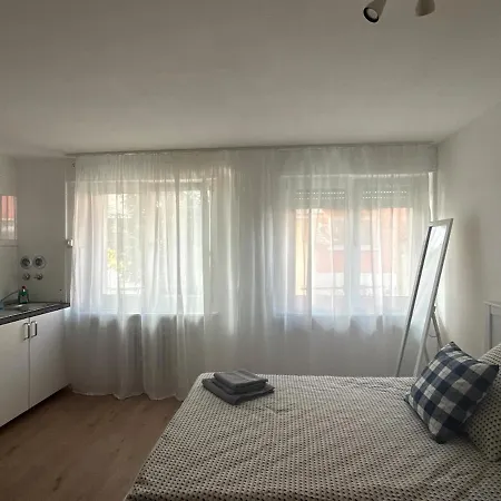 Center With Parking Right Middle * Kehl